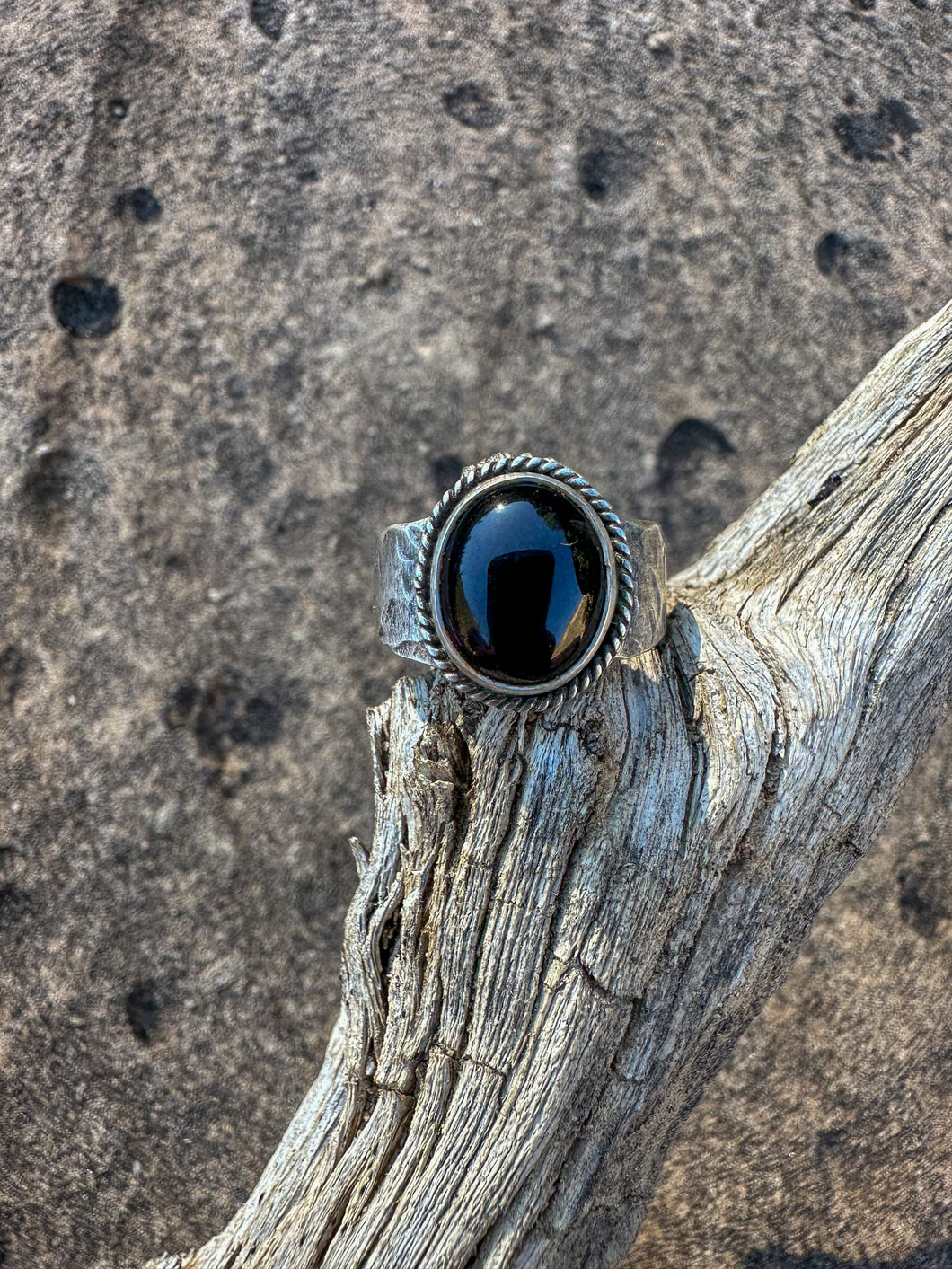Black agate ring size 7.5