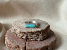 Load image into Gallery viewer, Vintage Turquoise Ring Size 6.5
