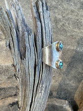 Load image into Gallery viewer, Turquoise ring size 6.5
